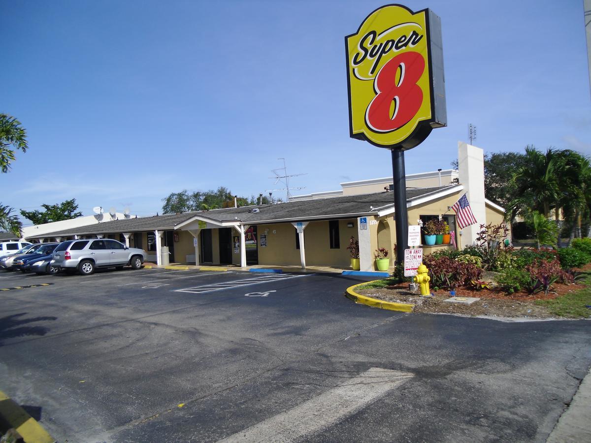 Super 8 By Wyndham Lantana West Palm Beach Chambre photo