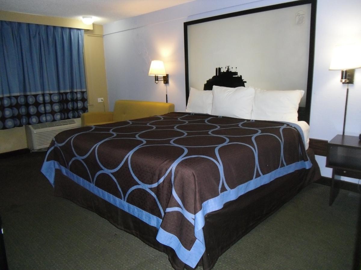 Super 8 By Wyndham Lantana West Palm Beach Extérieur photo