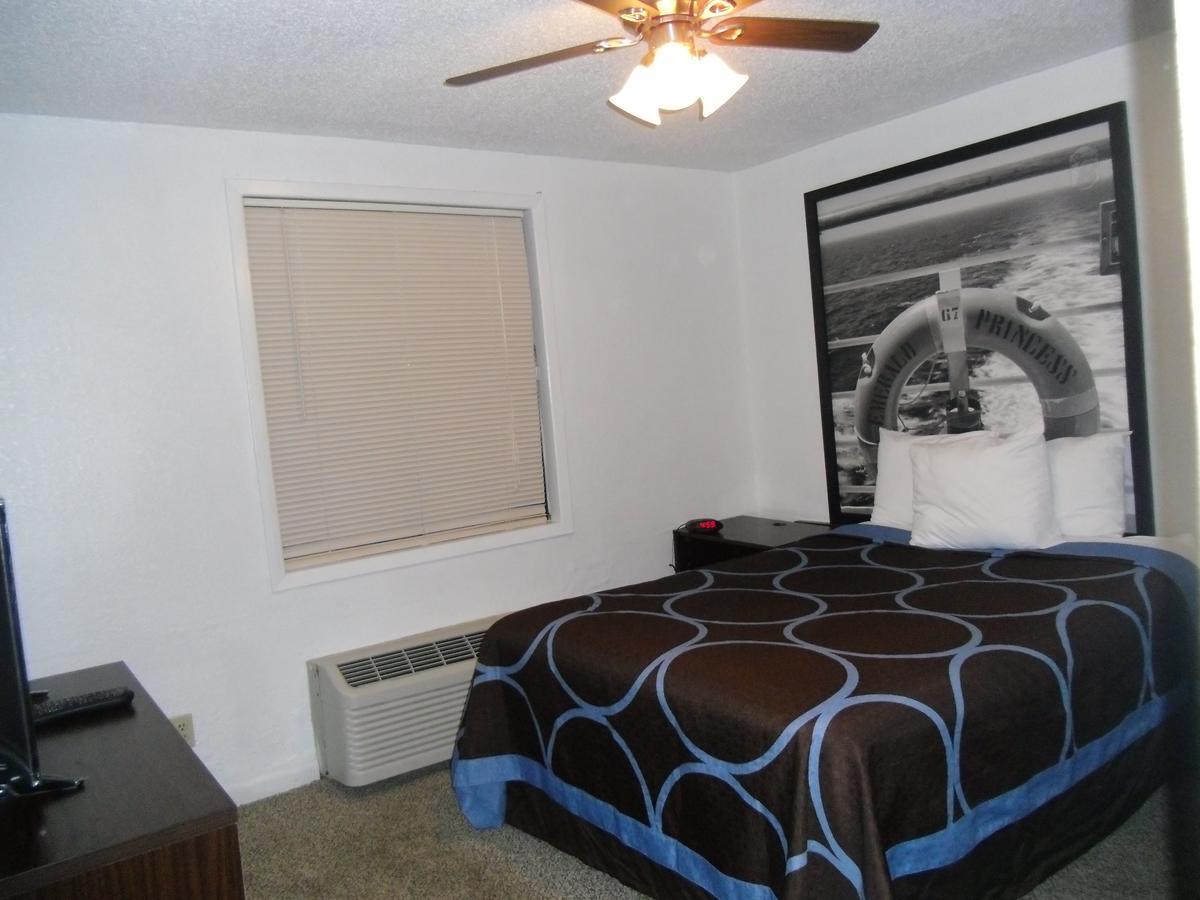 Super 8 By Wyndham Lantana West Palm Beach Chambre photo